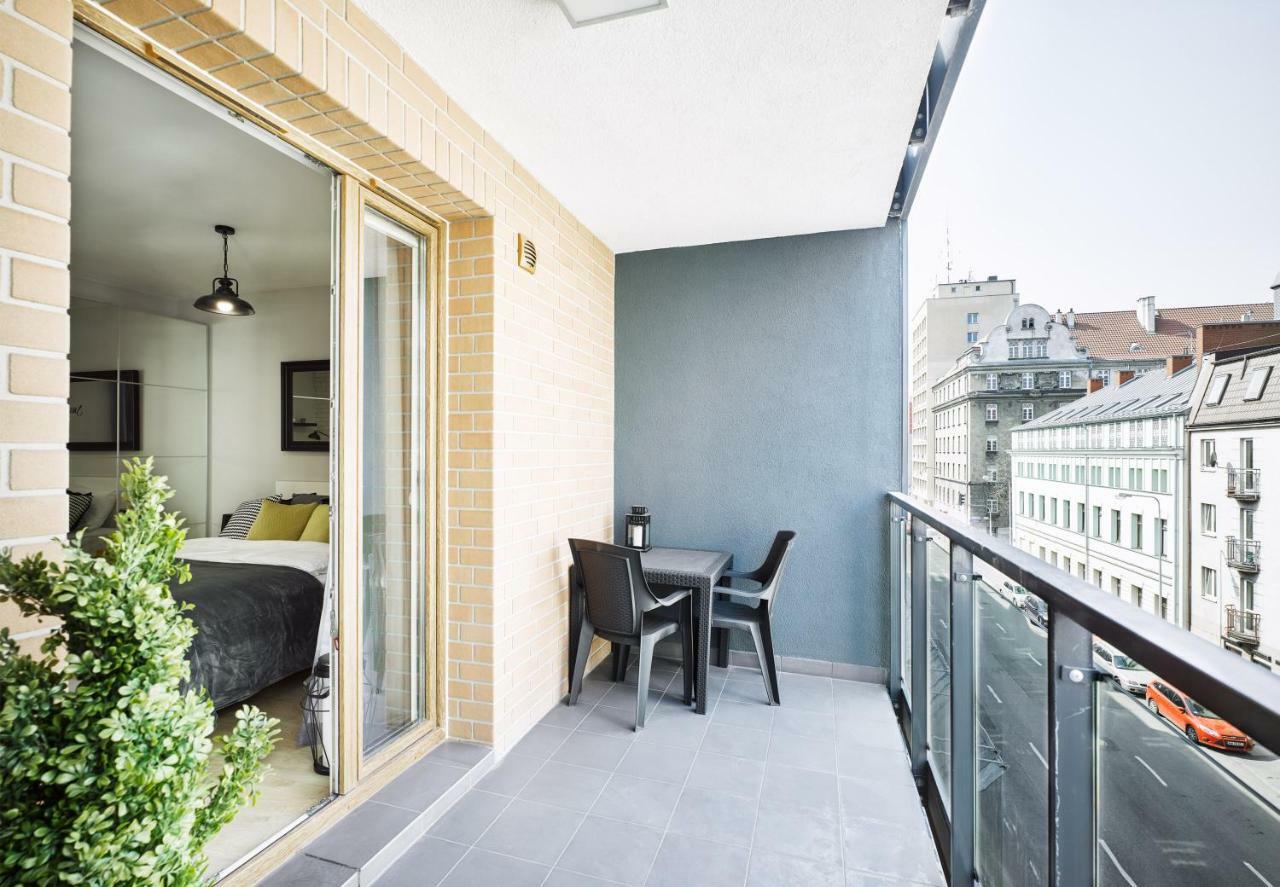 Atelier Apartamenty Praga No. 1 Warschau Exterior foto